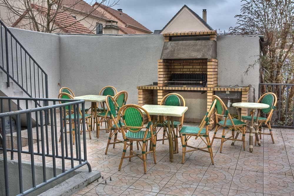 Le Cheval Noir Hotel Paris Pantin Zewnętrze zdjęcie