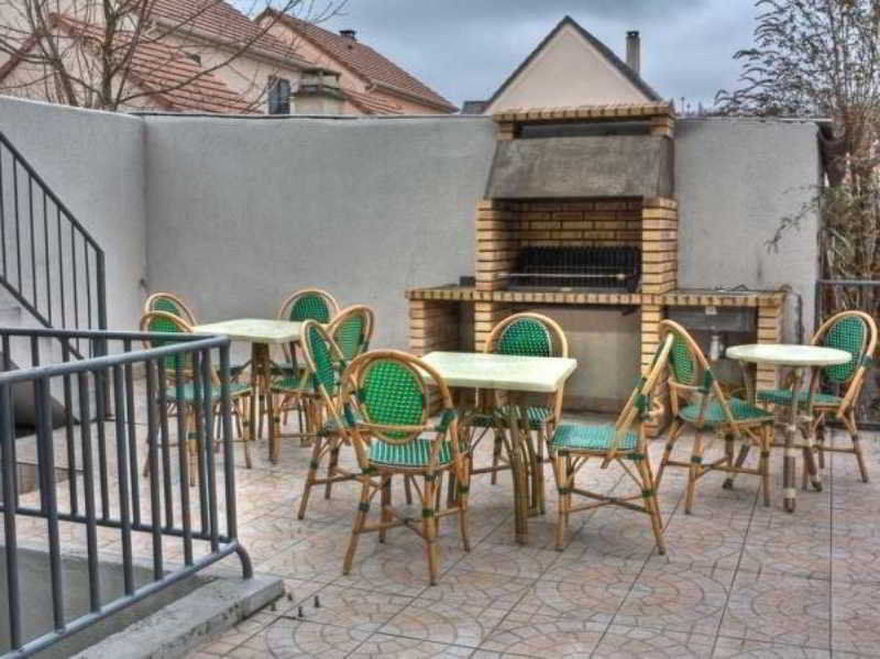 Le Cheval Noir Hotel Paris Pantin Zewnętrze zdjęcie